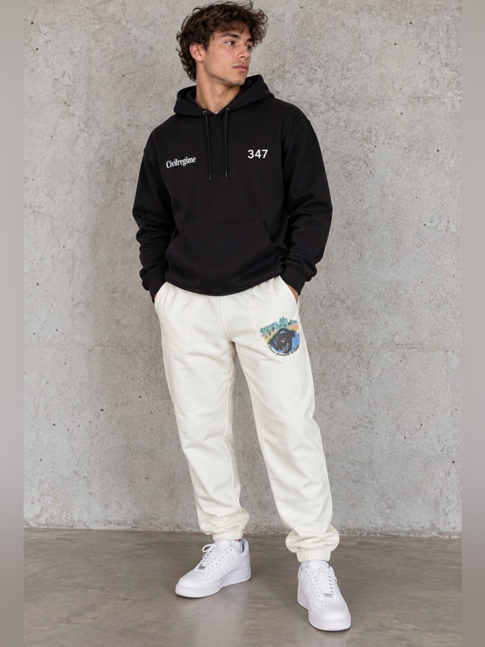 NWT Staple Pigeon Men’s Seeing Eye Sweatpants
